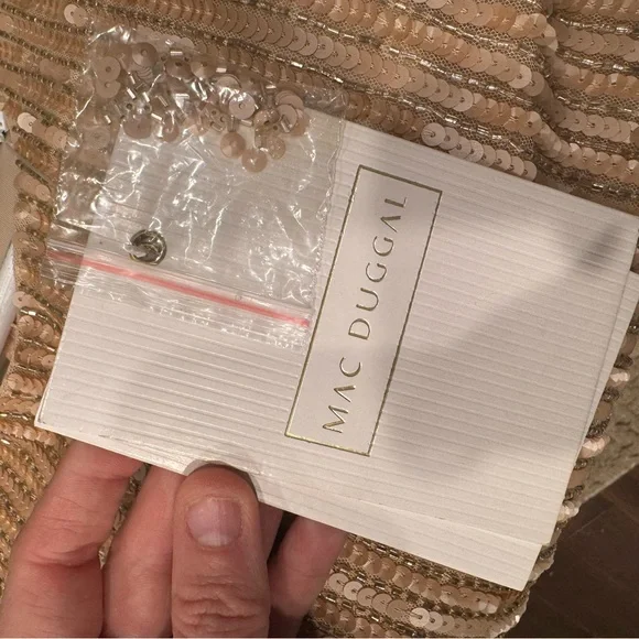 Mac Duggal Metallic Minidress Nude Size 10 Cocktail Collection EUC - Picture 8 of 10